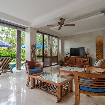 Villa Rumah Isah Кандидаса Екстер'єр фото
