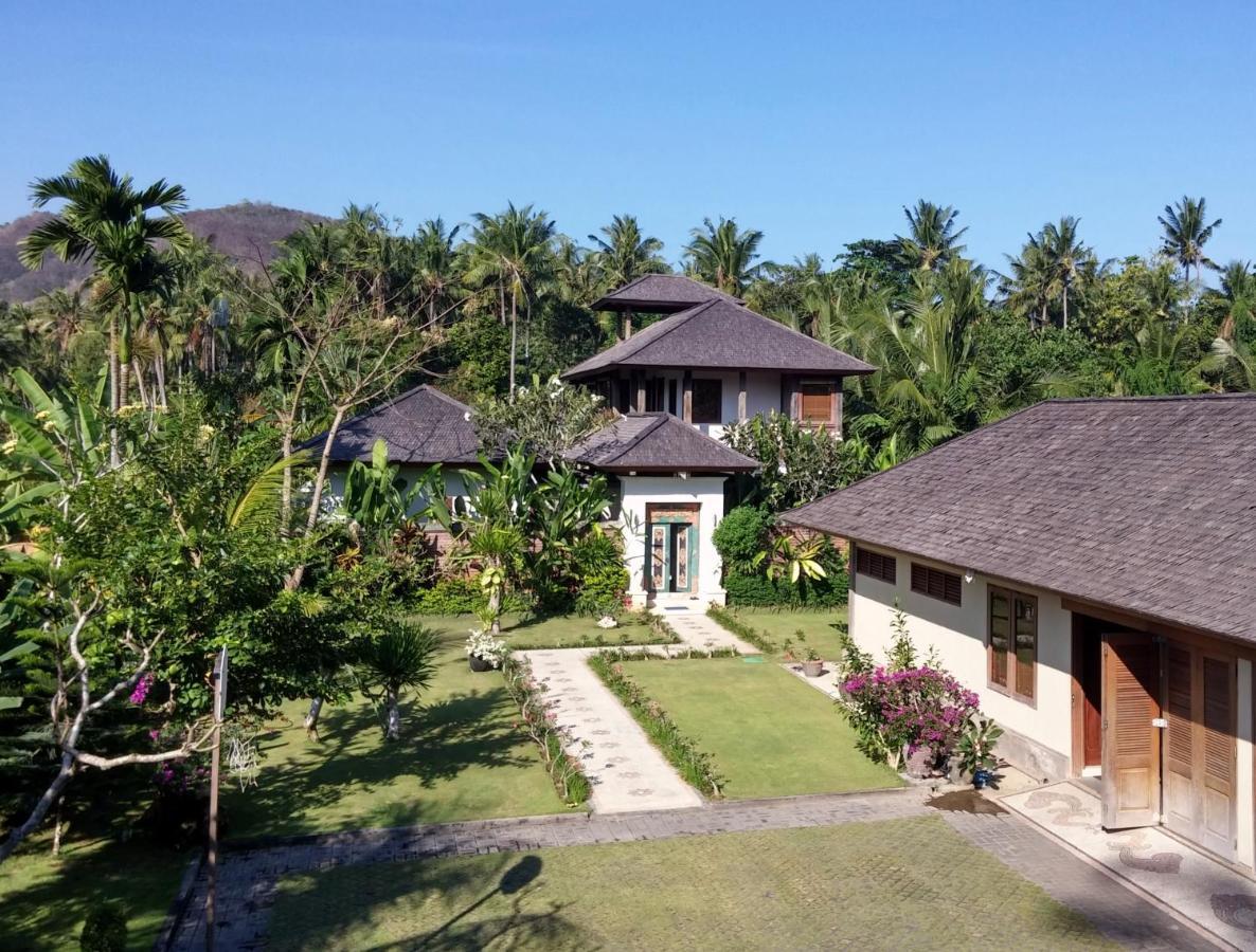 Villa Rumah Isah Кандидаса Екстер'єр фото